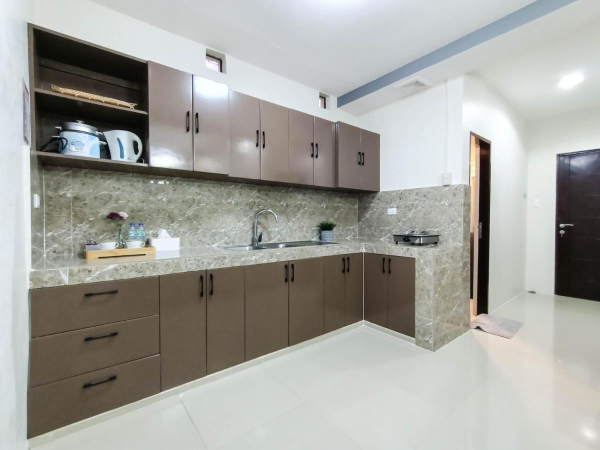 Manzil Anilao B&B Mabini  Buitenkant foto